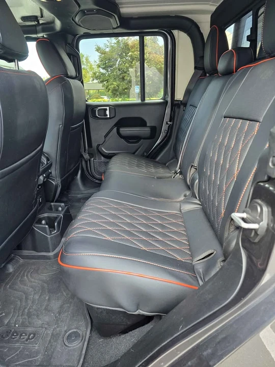 2023 Jeep JT Gladiator - Image 10 of 19
