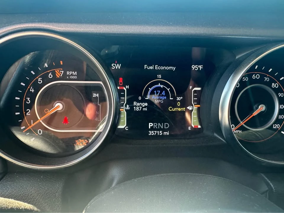 2023 Jeep JT Gladiator - Image 18 of 18