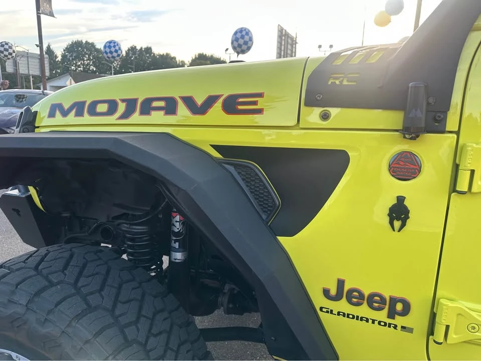 2023 Jeep JT Gladiator - Image 3 of 7
