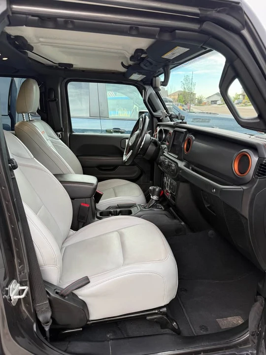 2023 Jeep JT Gladiator - Image 11 of 12