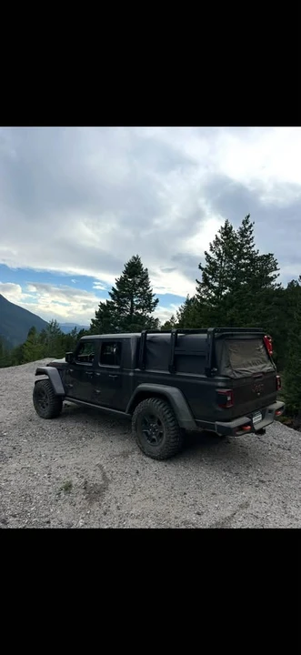 2023 Jeep JT Gladiator - Image 3 of 12