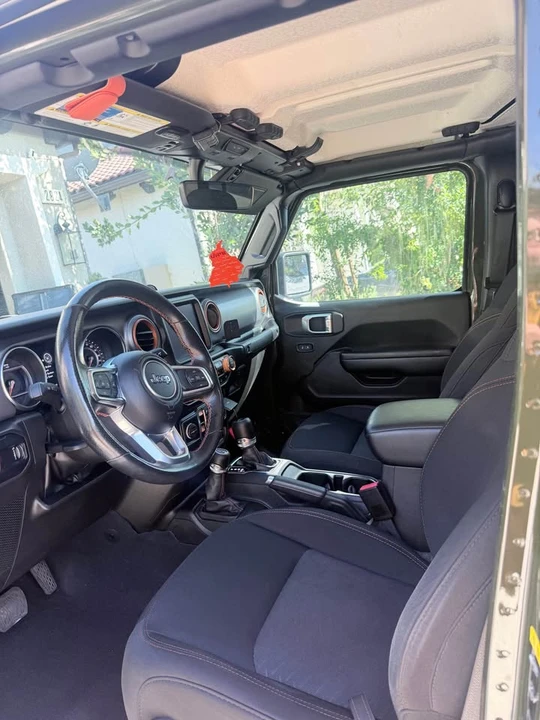 2023 Jeep JT Gladiator - Image 3 of 7