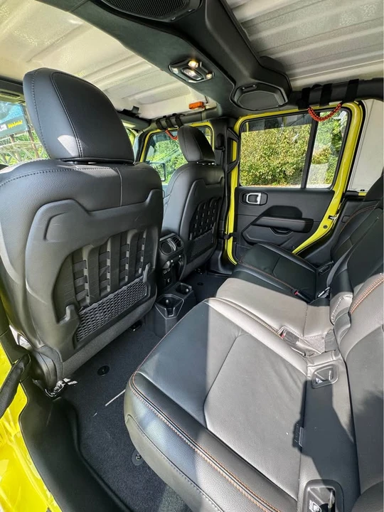 2023 Jeep JT Gladiator - Image 15 of 18