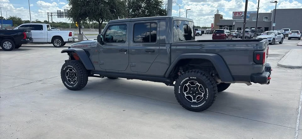 2023 Jeep JT Gladiator - Image 3 of 10