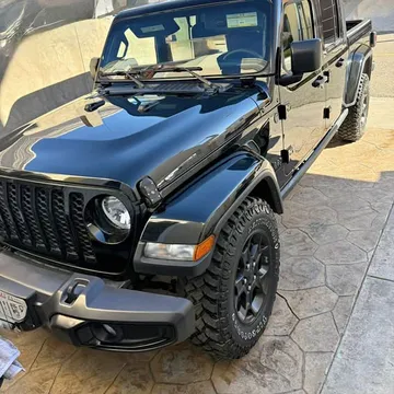 2023 Jeep Gladiator