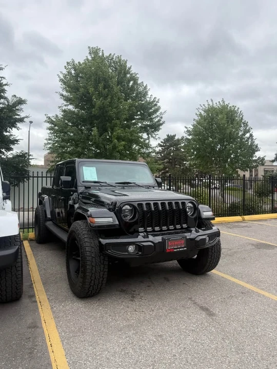 2023 Jeep JT Gladiator - Image 3 of 3