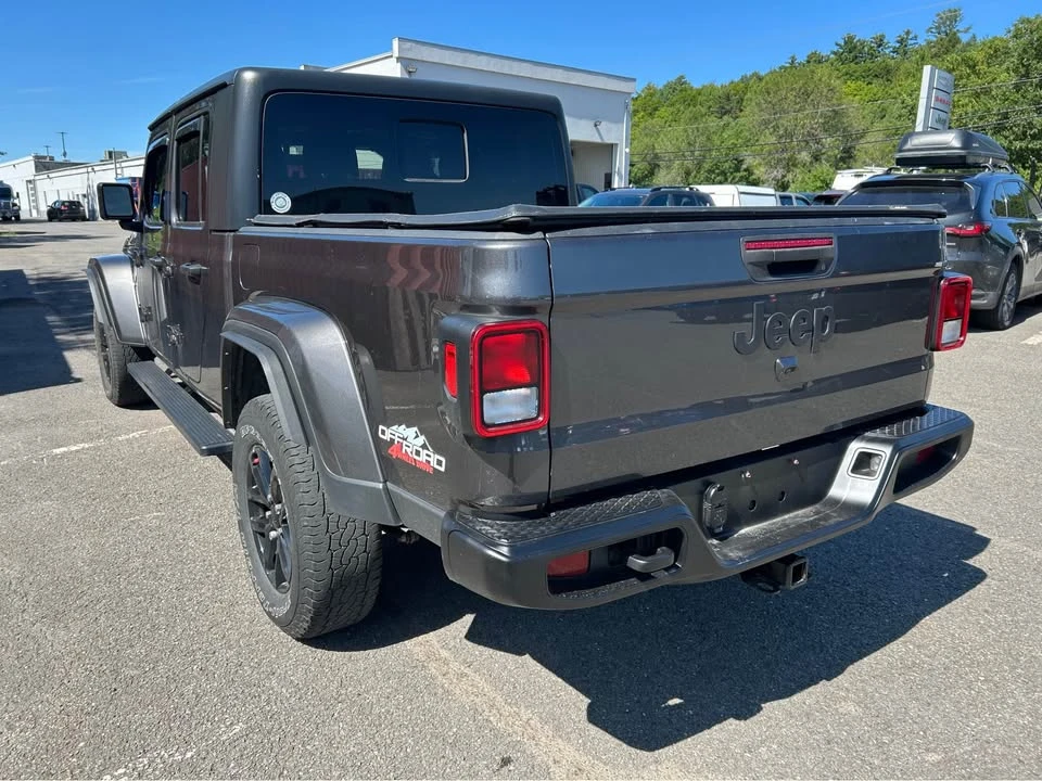 2023 Jeep JT Gladiator - Image 2 of 7