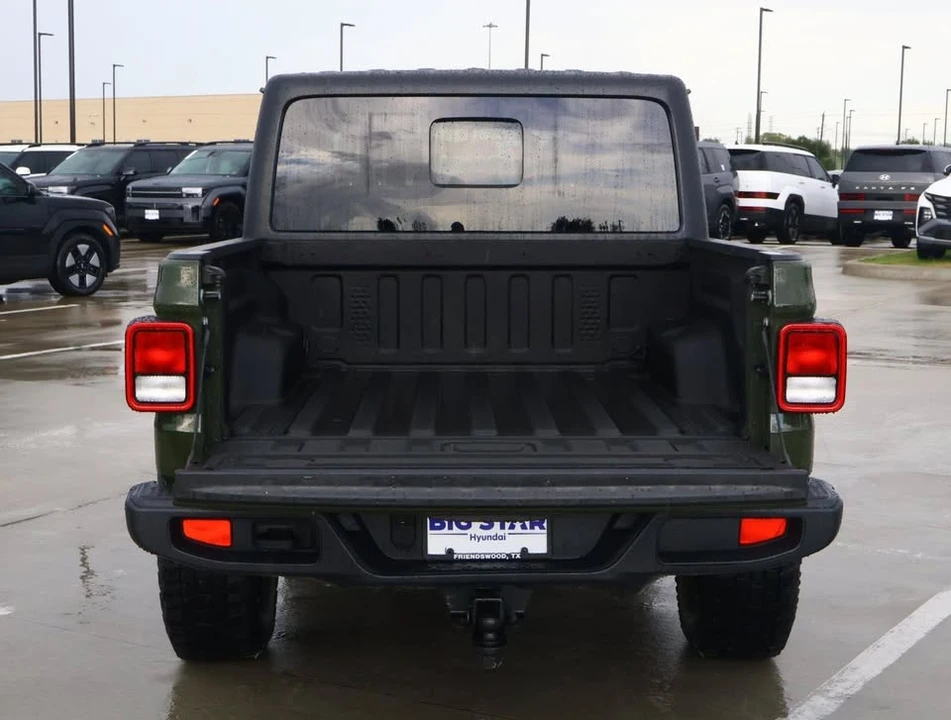 2023 Jeep JT Gladiator - Image 5 of 10