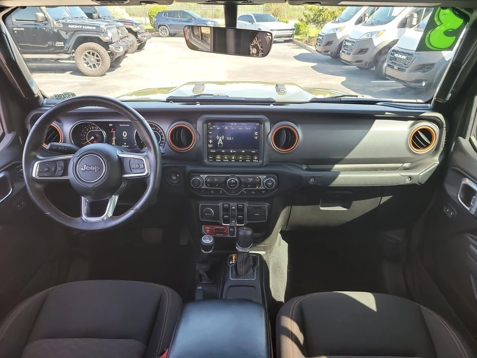2023 Jeep JT Gladiator - Image 15 of 20