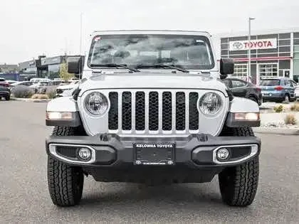 2023 Jeep Gladiator Sport S