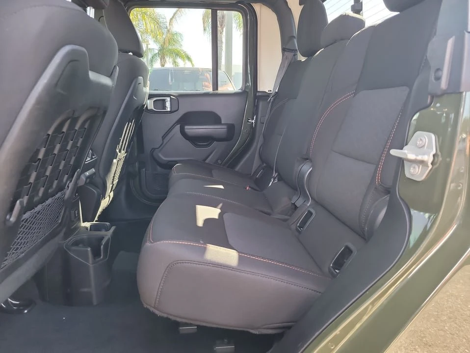 2023 Jeep JT Gladiator - Image 12 of 20