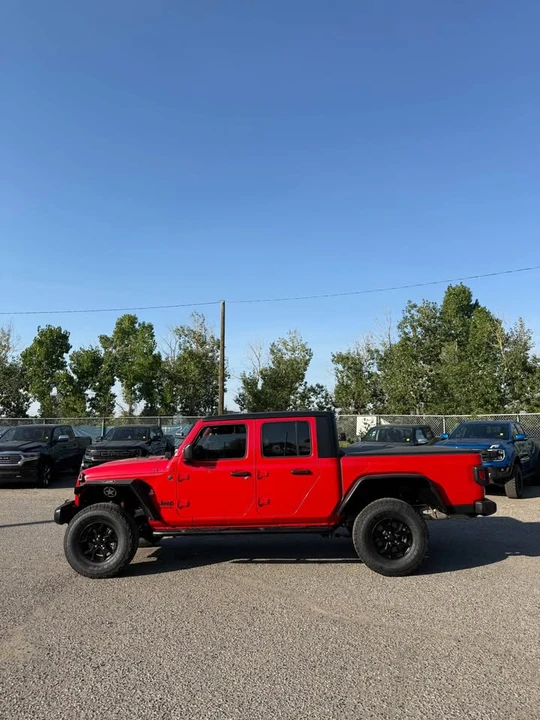 2023 Jeep JT Gladiator - Image 5 of 10