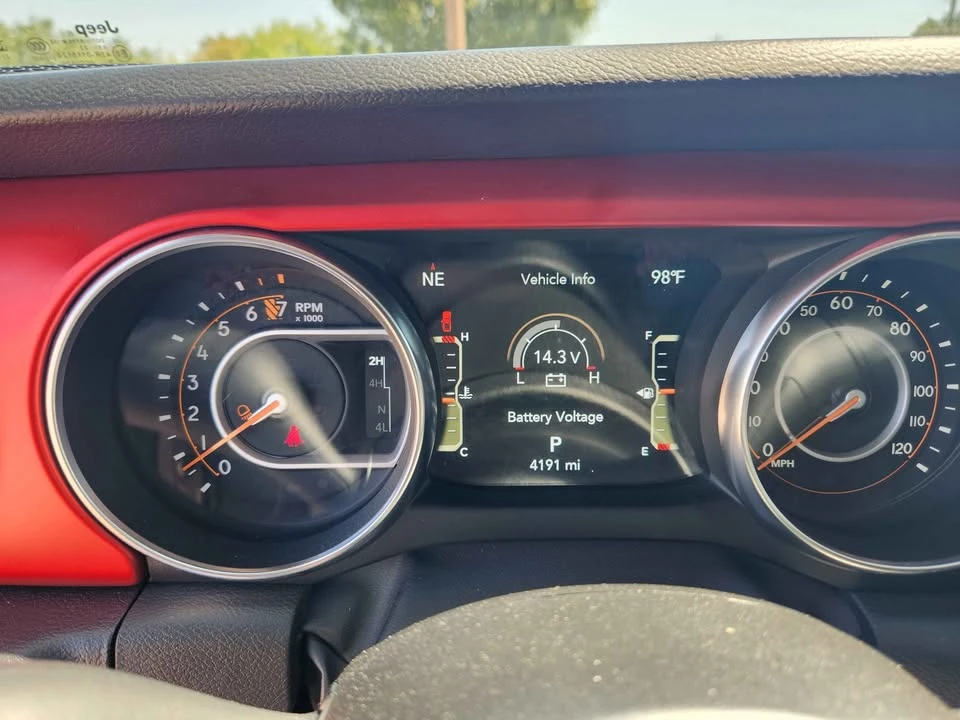 2023 Jeep JT Gladiator - Image 5 of 5