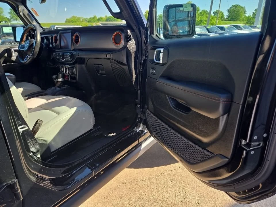 2023 Jeep JT Gladiator - Image 19 of 20
