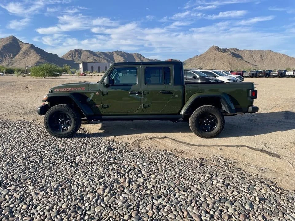 2023 Jeep JT Gladiator - Image 2 of 20