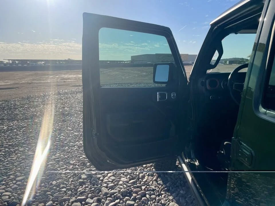 2023 Jeep JT Gladiator - Image 12 of 20