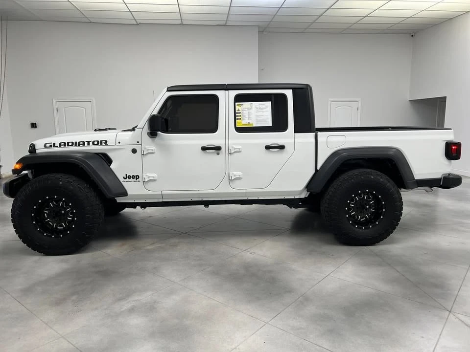 2023 Jeep JT Gladiator - Image 5 of 20