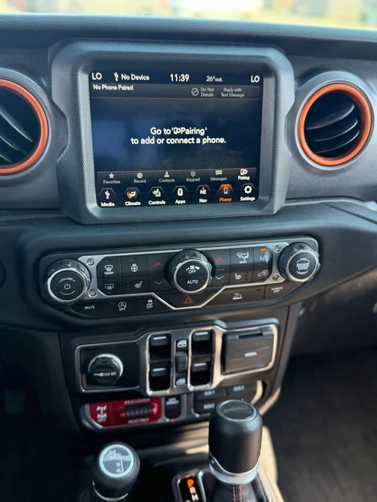 2023 Jeep JT Gladiator - Image 8 of 10