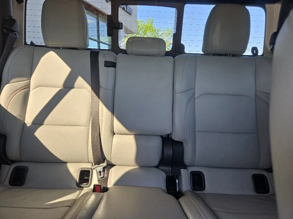 2023 Jeep JT Gladiator - Image 16 of 20