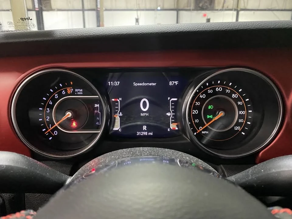 2023 Jeep JT Gladiator - Image 12 of 20