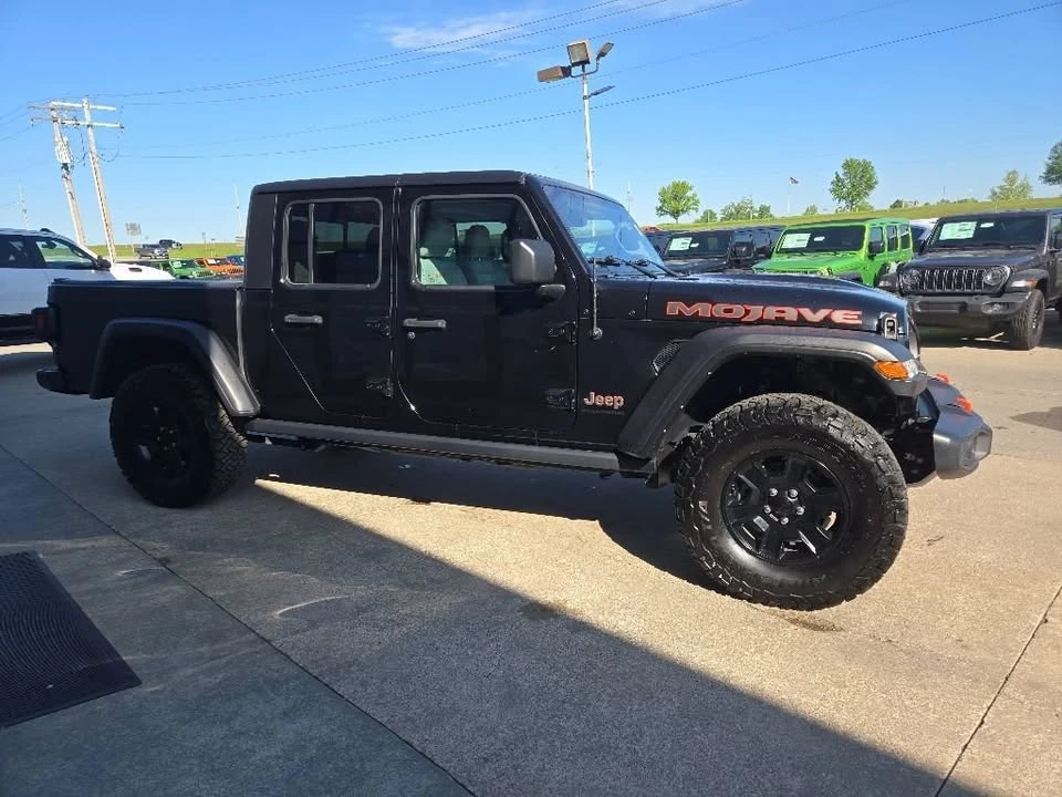 2023 Jeep JT Gladiator - Image 12 of 20