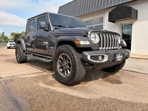 2023 Jeep Gladiator