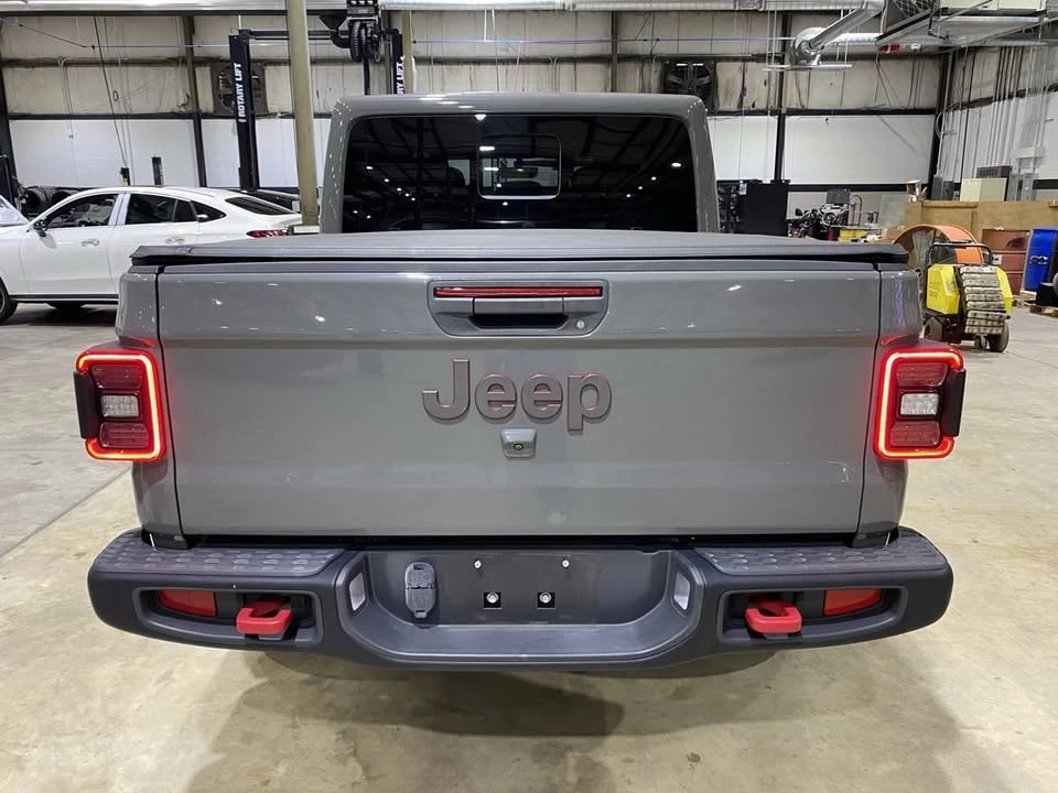 2023 Jeep JT Gladiator - Image 15 of 20