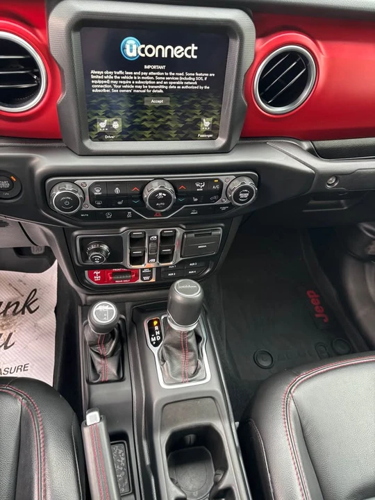 2023 Jeep JT Gladiator - Image 6 of 8