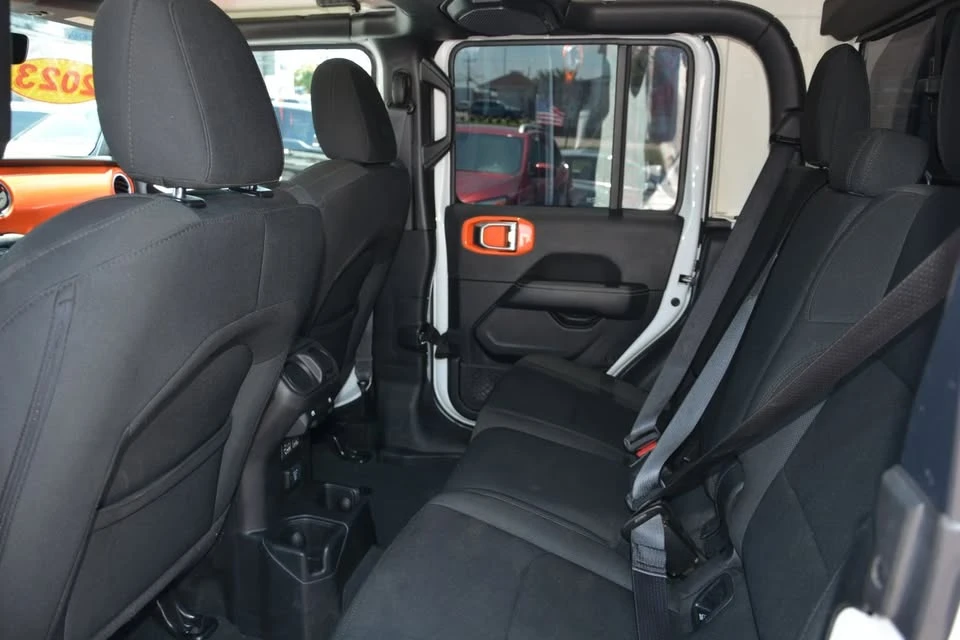 2023 Jeep JT Gladiator - Image 8 of 8