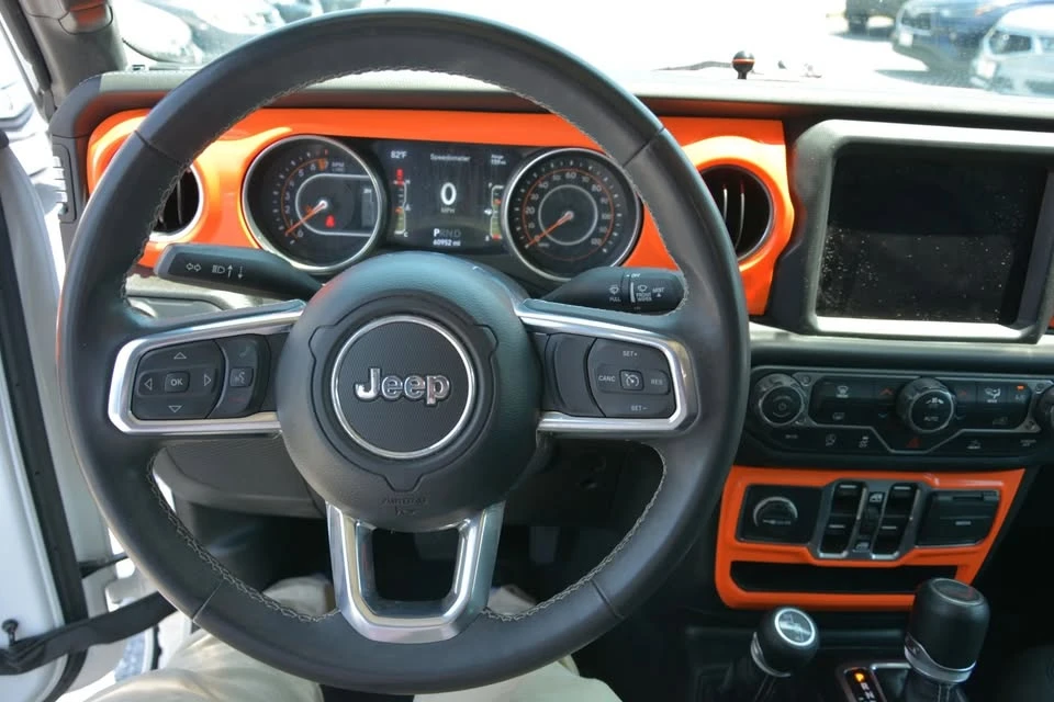 2023 Jeep JT Gladiator - Image 5 of 8