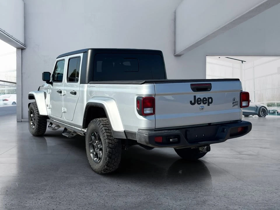 2023 Jeep JT Gladiator - Image 3 of 10