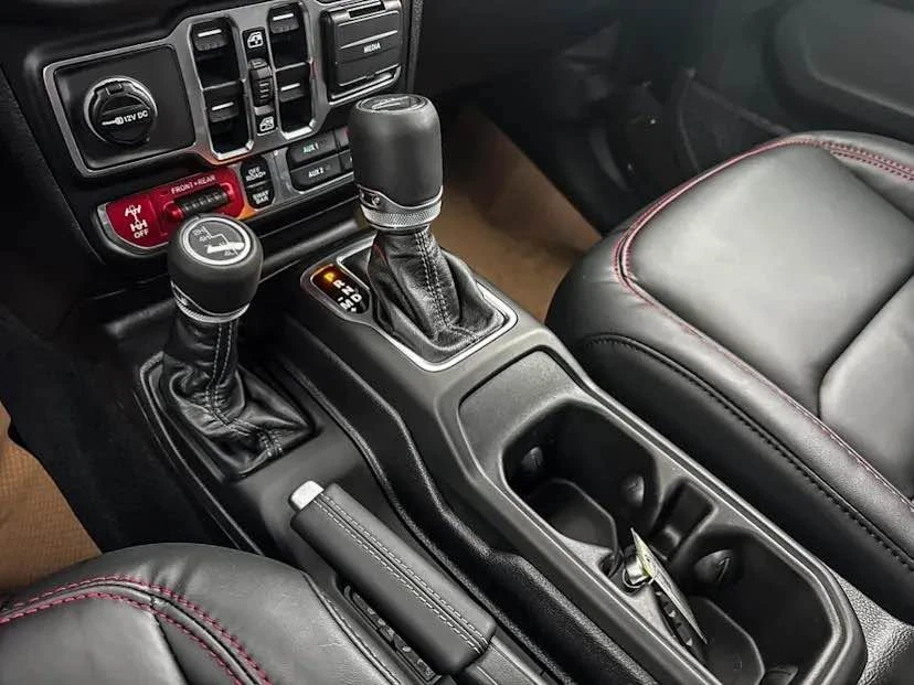 2023 Jeep JT Gladiator - Image 9 of 10