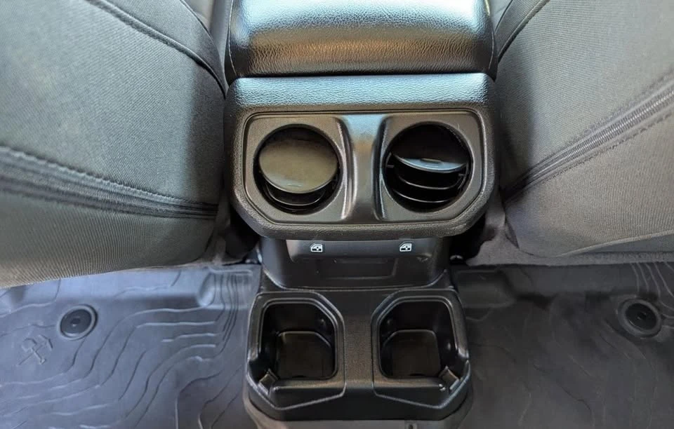 2023 Jeep JT Gladiator - Image 16 of 20