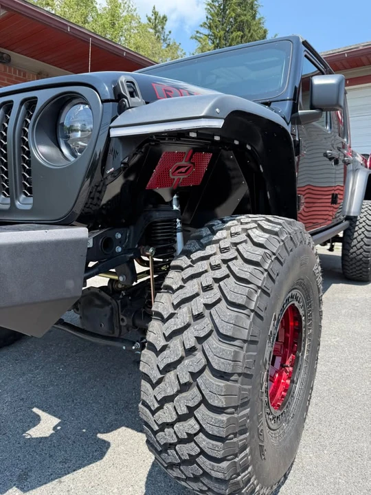 2023 Jeep JT Gladiator - Image 2 of 8