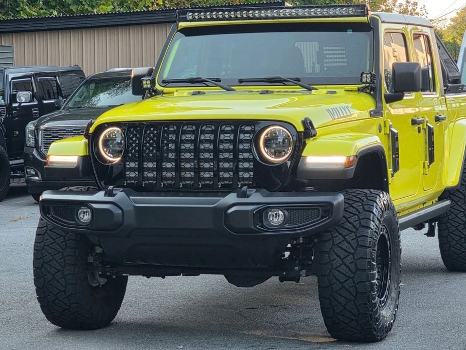 2023 Jeep JT Gladiator - Image 2 of 20