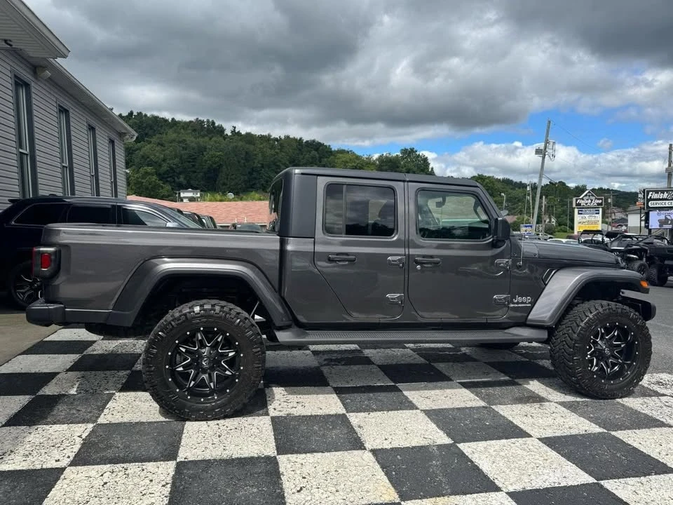 2023 Jeep JT Gladiator - Image 4 of 20
