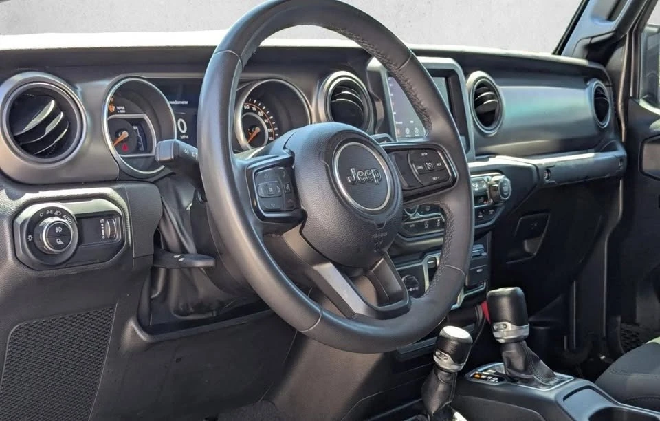 2023 Jeep JT Gladiator - Image 10 of 20
