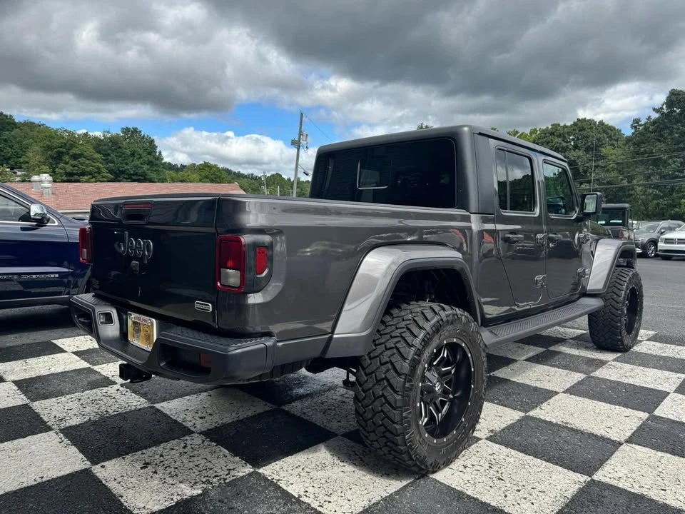2023 Jeep JT Gladiator - Image 5 of 20
