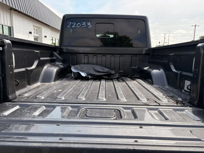 2023 Jeep JT Gladiator - Image 7 of 19