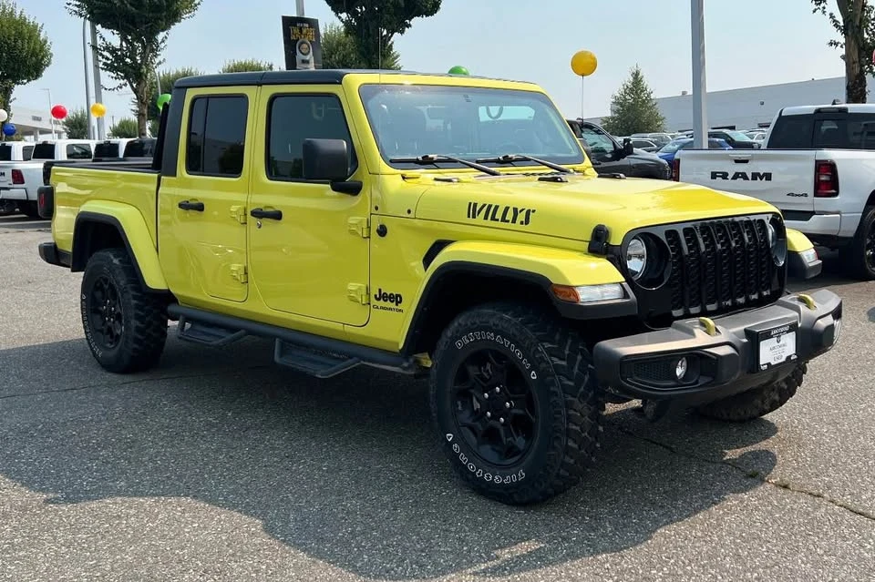 2023 Jeep JT Gladiator - Image 3 of 18