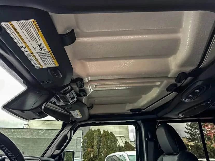 2023 Jeep JT Gladiator - Image 7 of 10