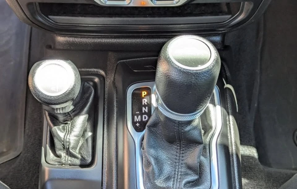 2023 Jeep JT Gladiator - Image 12 of 20