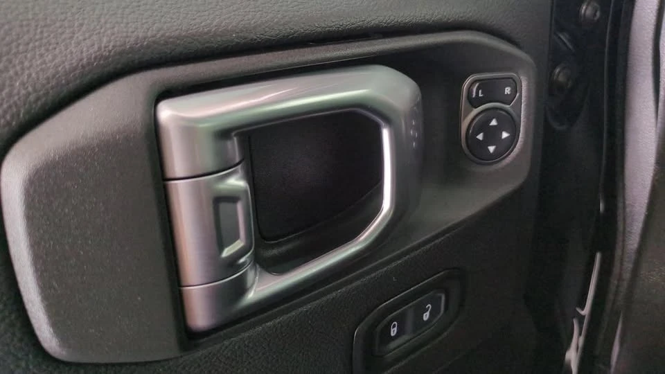 2023 Jeep JT Gladiator - Image 18 of 20