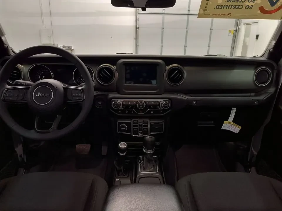 2023 Jeep JT Gladiator - Image 8 of 12