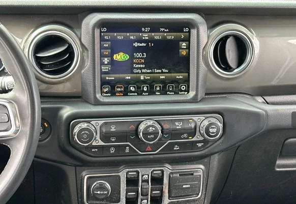 2023 Jeep JT Gladiator - Image 8 of 12