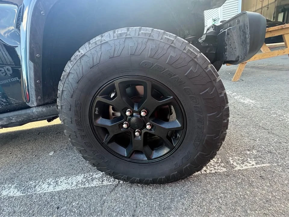2023 Jeep JT Gladiator - Image 3 of 8