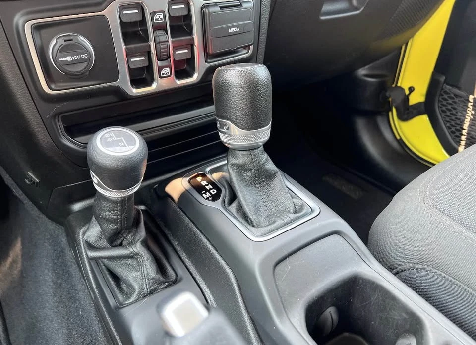 2023 Jeep JT Gladiator - Image 12 of 18