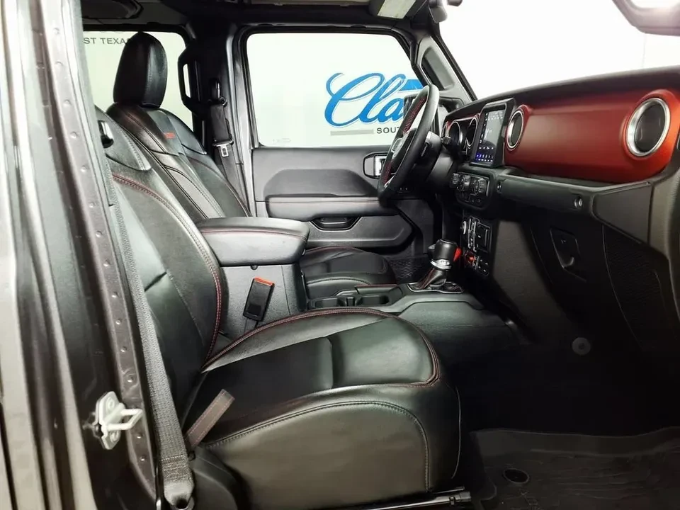 2023 Jeep JT Gladiator - Image 10 of 18