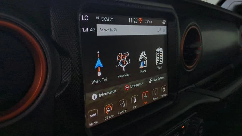2023 Jeep JT Gladiator - Image 17 of 20