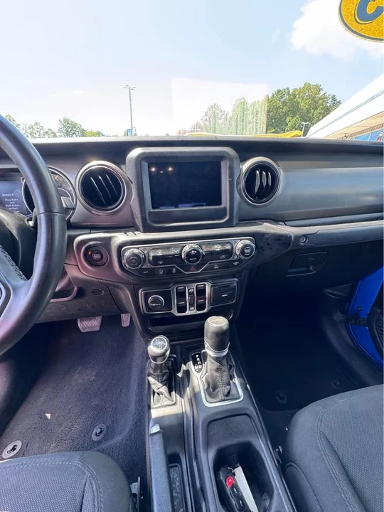 2023 Jeep JT Gladiator - Image 4 of 6